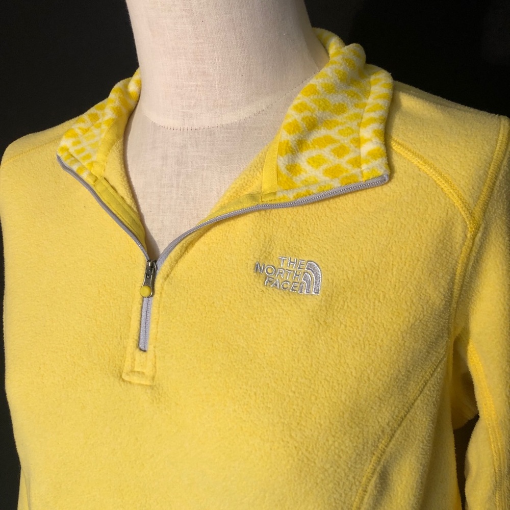 ❗️SALE❗️Northface Diamond Fleece Pullover Jacket